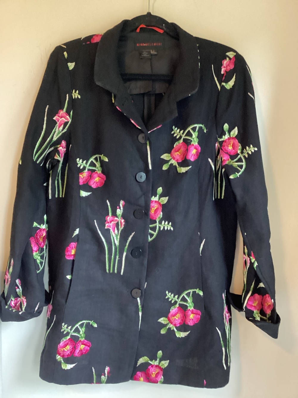 Nina McLemore Linen Floral Jacket Size 8 Black Embroidered Art To Wear Blazer